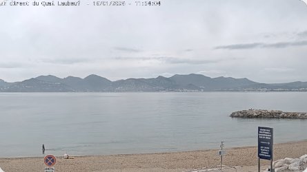 Cannes Quai Laubeuf - Provence Alpes Cote Dazur